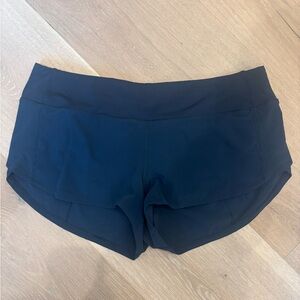 Lululemon Speed Up Shorts 2.5 inch